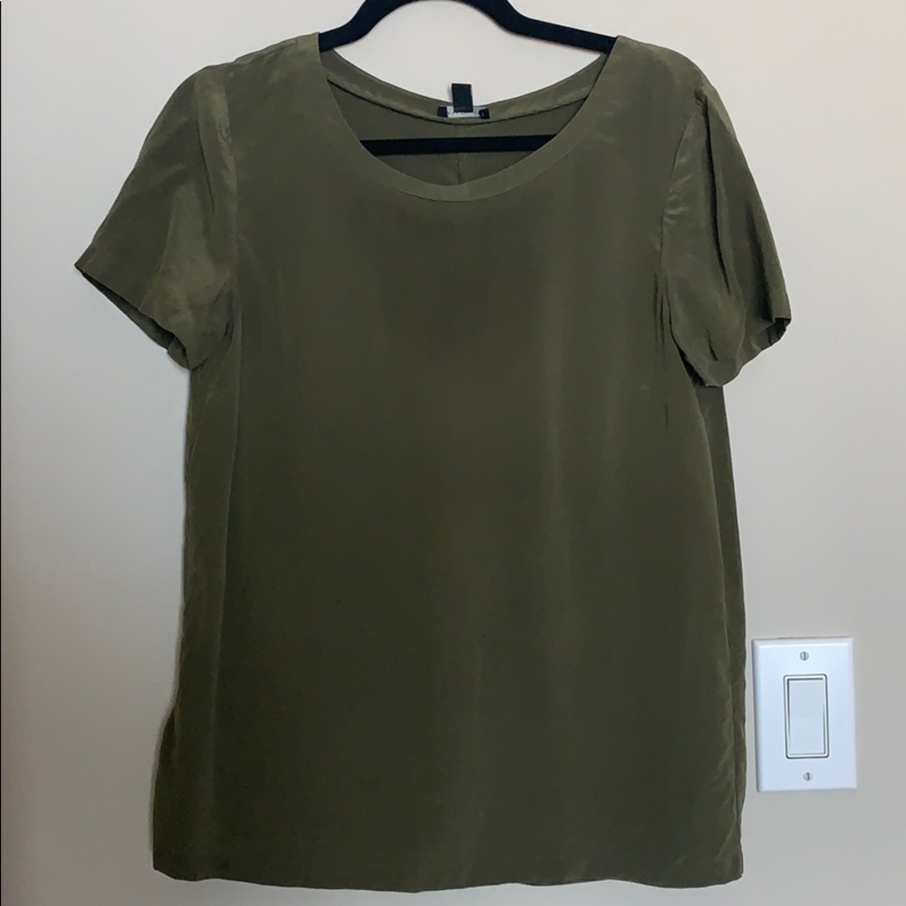 Ann Taylor silk green short sleeved blouse